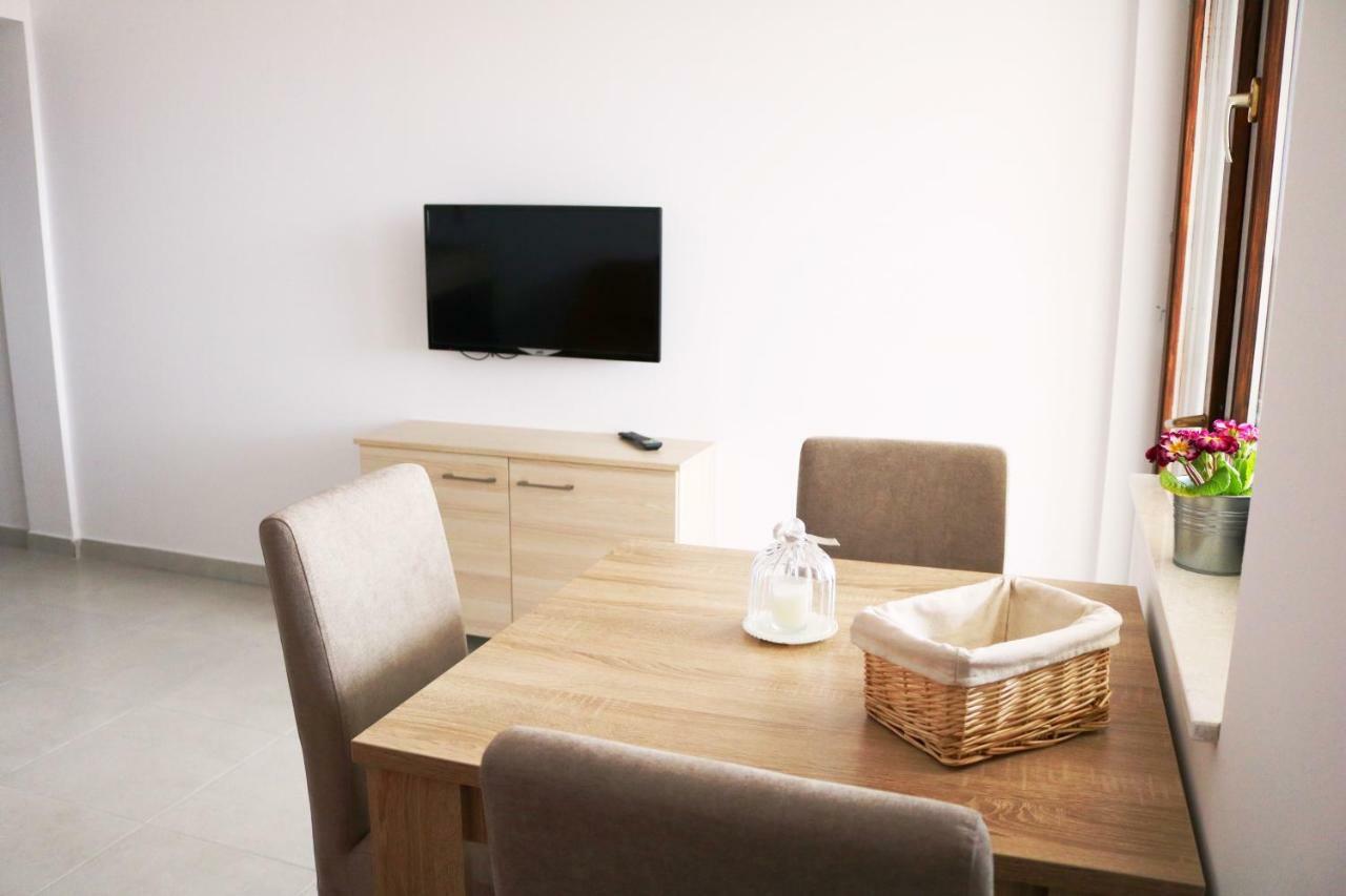 Apartament Stars Gornji Karin Zewnętrze zdjęcie