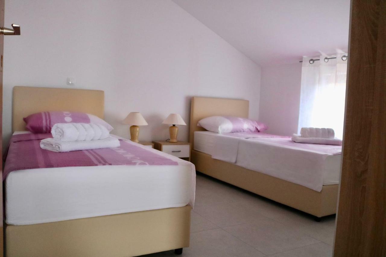 Apartament Stars Gornji Karin Zewnętrze zdjęcie